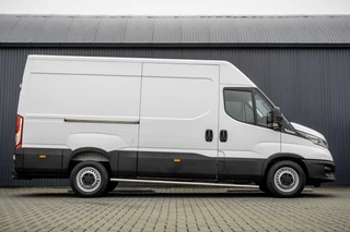 Iveco Daily 2021 - **35S14V 2.3 L2H2 | Automaat | Euro 6 | Cruise | Climate | 3500 KG Trekgewicht | Trekhaak** imagem 6