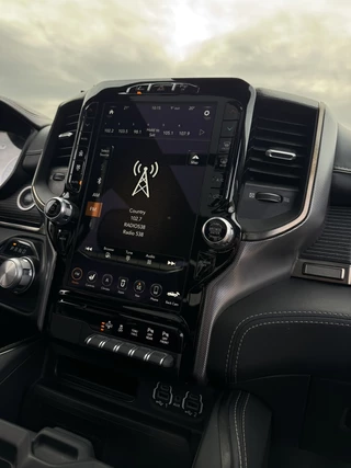 Dodge Ram 1500 2020 - LIMITED NIGHT 5.7L V8, LAGE BIJTELLING, 1E EIG, DEALER ONDERHOUDEN afbeelding 12