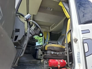 Volvo FH 2016 - 16.750 / LOGGING TRUCK / 6X4 / VEB+ / RETARDER / 2XBIG AXLE / FRIEDERICH 281SL / 9 METER / 596187 KM / 3AXLE DOLLY / 9TON BPW AXLES / AUTOMATIC / EURO-6 / 2016 bild 27