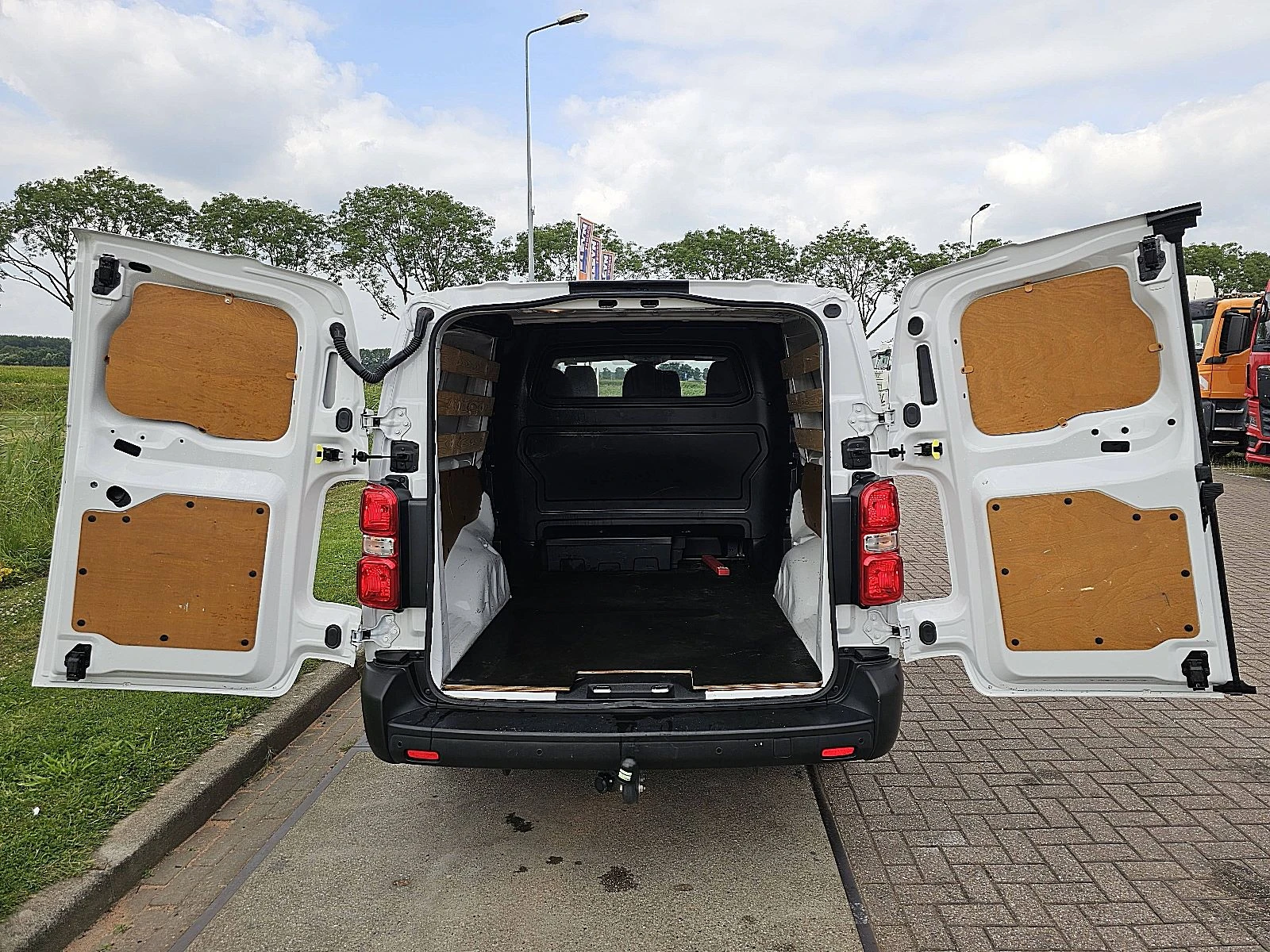 Opel Vivaro 2023 - 2.0 afbeelding 15