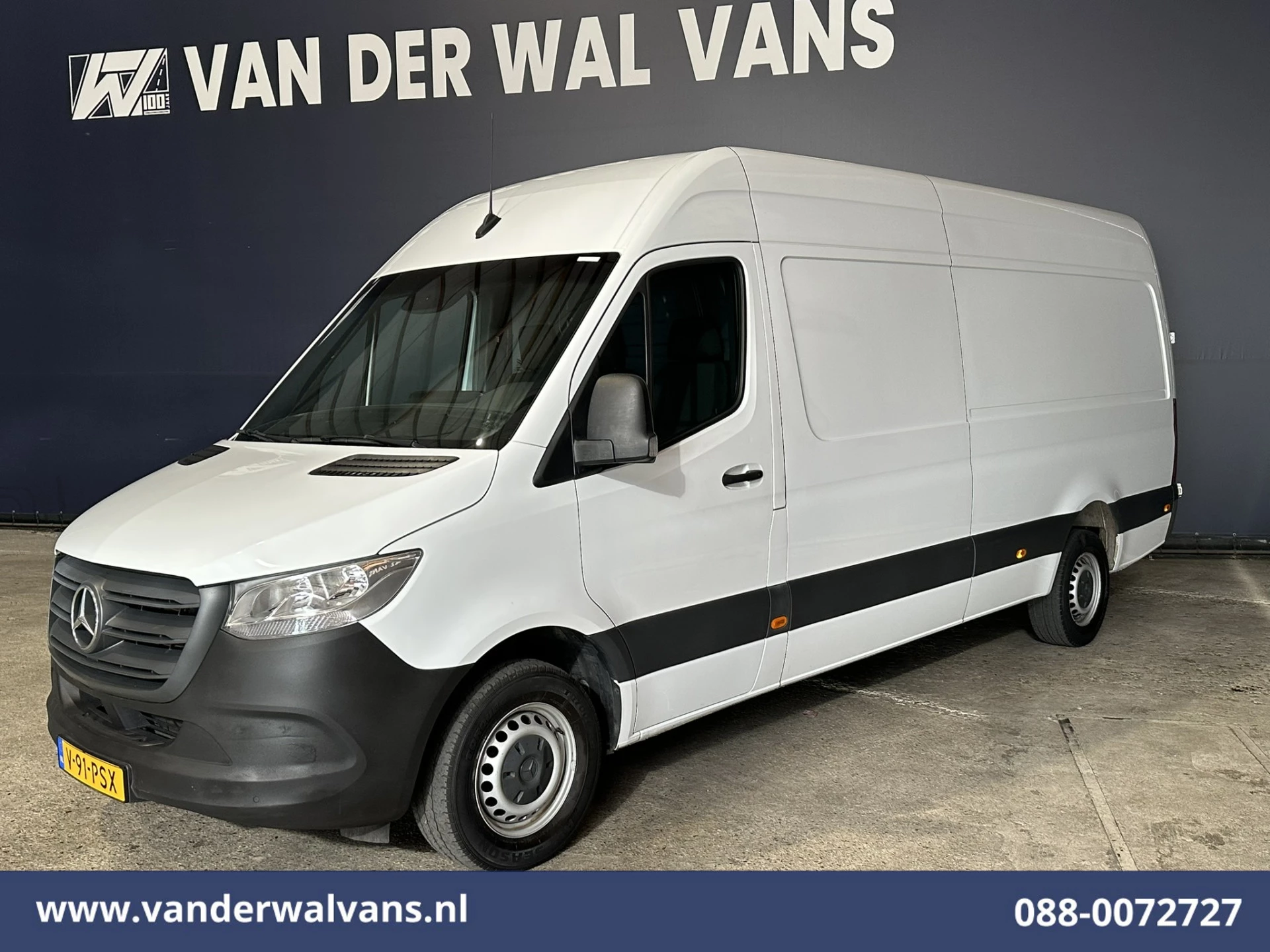Mercedes-Benz Sprinter 2022 - 317 CDI 170pk L3H2 Euro6 Airco | Camera | Navigatie | Apple Carplay | Cruisecontrol obrázek 10