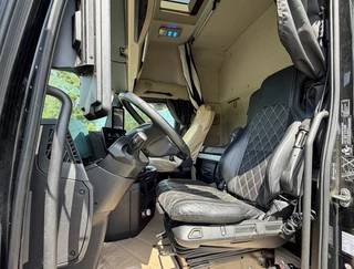Mercedes-Benz Actros 2020 - 1943 GIGA SPACE ONLY 361.000 KM SUPER CONDITION NL TRUCK obrazek 7