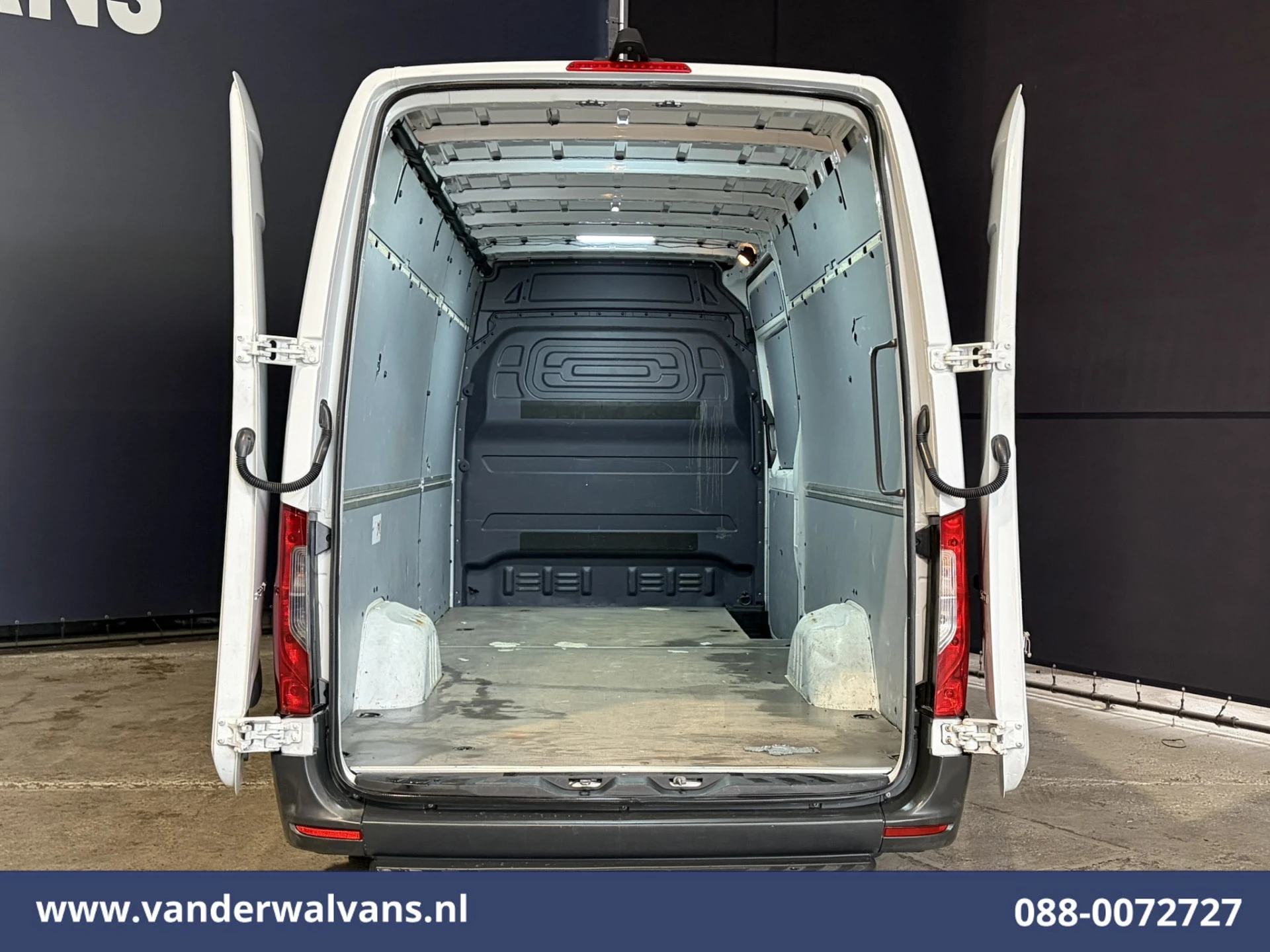 Mercedes-Benz Sprinter 2019 - 314 CDI 143pk L3H2 Euro6 Airco | Camera | Apple Carplay obrázek 2