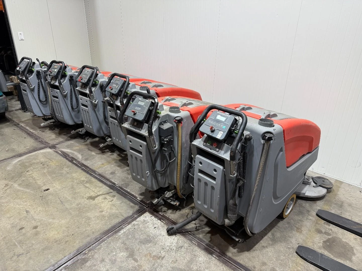 Hako Partij Schrobmachines 6 stuks Bild 1