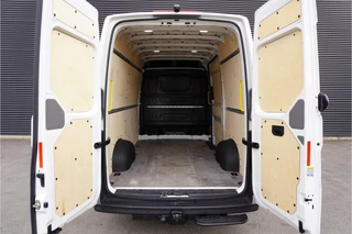 Volkswagen Crafter 2022 - 35 180pk L3H3/L2H2 Apple Carplay Trekhaak Tacho LED Navigatie Camera Cruise control afbeelding 3 miniatuur