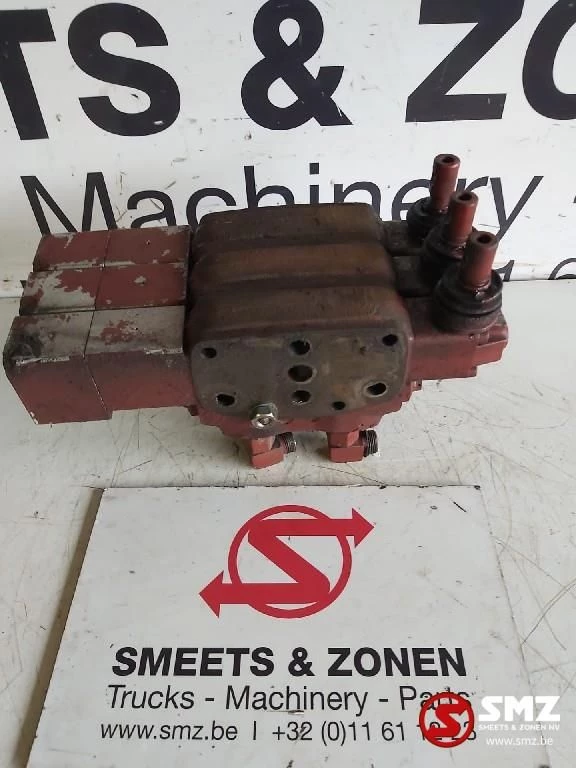 Diversen - Occ Hydraulisch ventielblok afbeelding 1