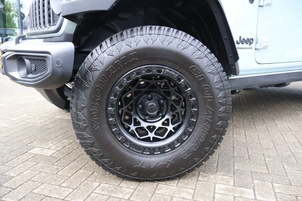 Jeep Wrangler 2024 - 2.0T 4x4 Aut. RUBICON / Grijs kenteken / NIEUW MODEL image 4