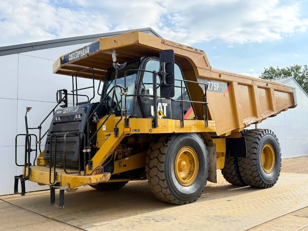 Cat 2010 - 775F - German Machine / Auto Greasing Bild 1