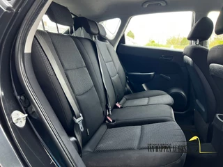 Hyundai i30 2010 - 1.4i Active Cool / apk 3-2027 imagem 17