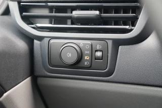 Ford E-Transit Custom 2026 - 320 L1H1 Limited 71 kWh 218pk - Keyless - Stoelverwarming - Camera - Carplay - Rijklaar obrazek 19