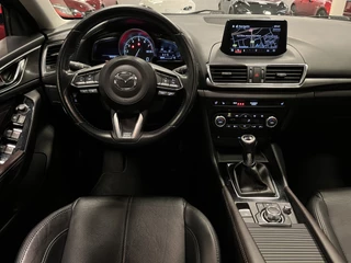 Mazda 3 2018 - 2.0 SkyActiv-G GT-M 120PK Navi Leder Bose Cruise Head Up Display Trekhaak zdjecie 35