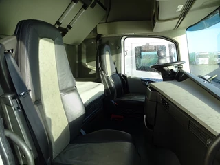 Volvo FH 2018 - FH-4 GLOBETROTTER XL obrazek 4