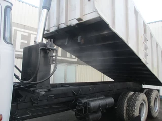 MAN 32.240 1981 - , Manual , 6x4 , Tipper truck , Spring suspension изображение 9