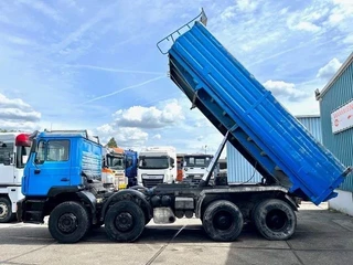 MAN 41.464 F2000 1999 - 8X4 FULL STEEL KIPPER (EURO 2 / ZF16 MANUAL GEARBOX / ZF-INTARDER / FULL STEEL SUSPENSION / REDUCTION AXLES) obrazek 5