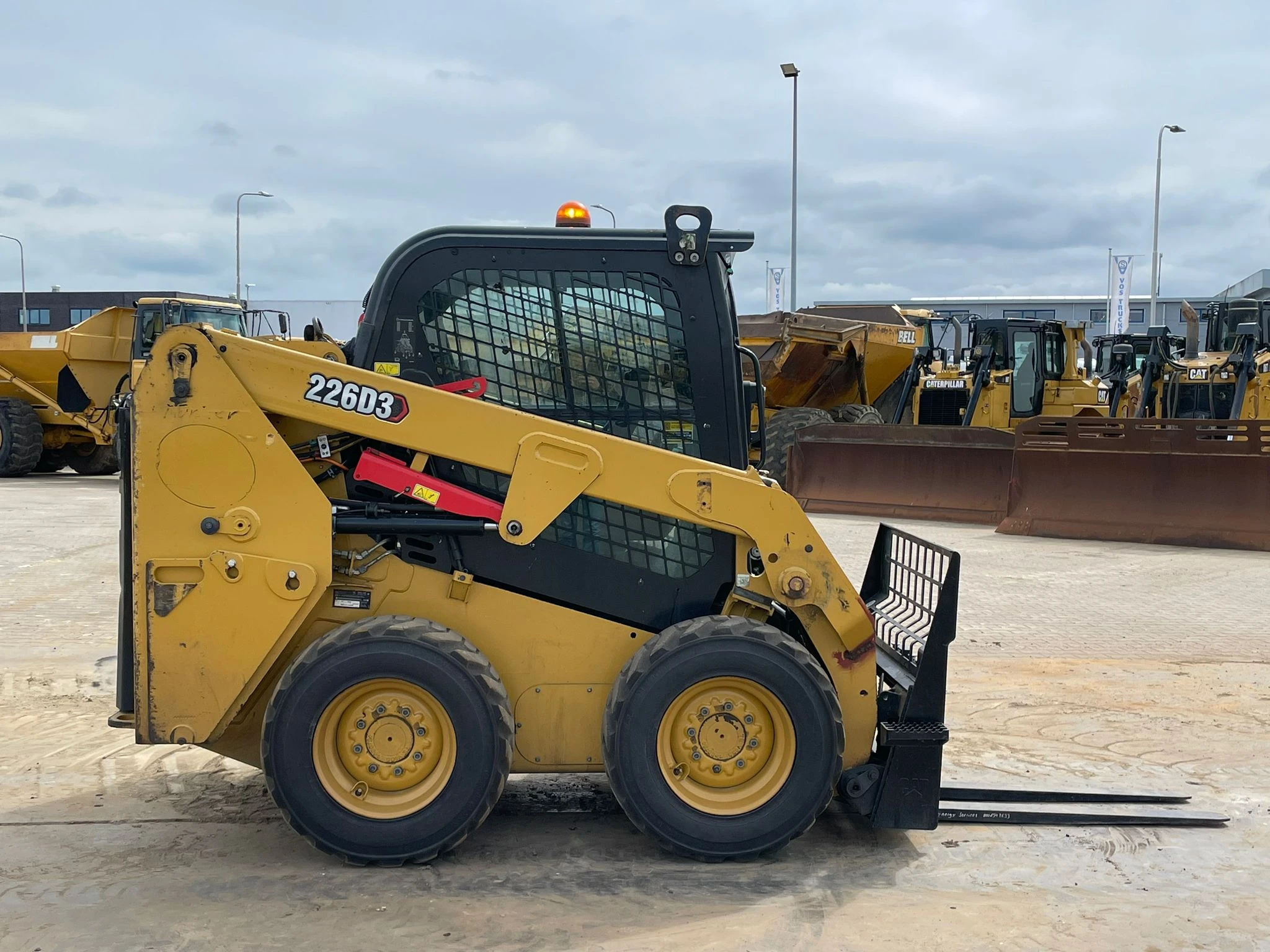 Caterpillar 226D3 2021 zdjęcie 7