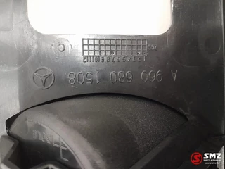 Mercedes-Benz Actros 2014 - Occ dashborddelen Mercedes A9606801508+A960 zdjecie 5