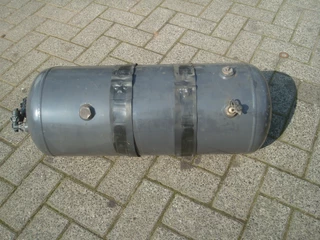 Renault N/A 2013 - Luchtketel 40 ltr image 1