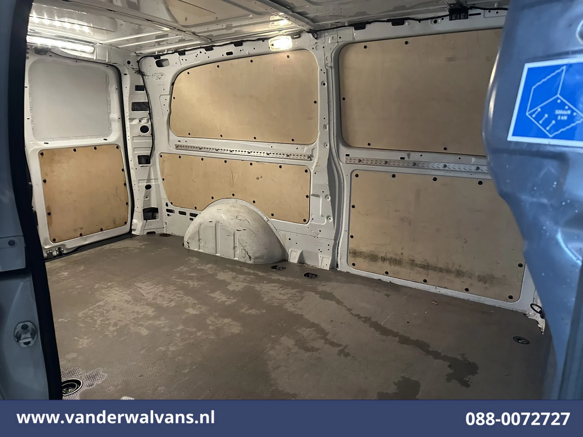 Mercedes-Benz Vito 2023 - 116 CDI 163pk L3H1 Euro6 Airco | Camera | Apple Carplay | Cruisecontrol | Stoelverwarming immagine 12