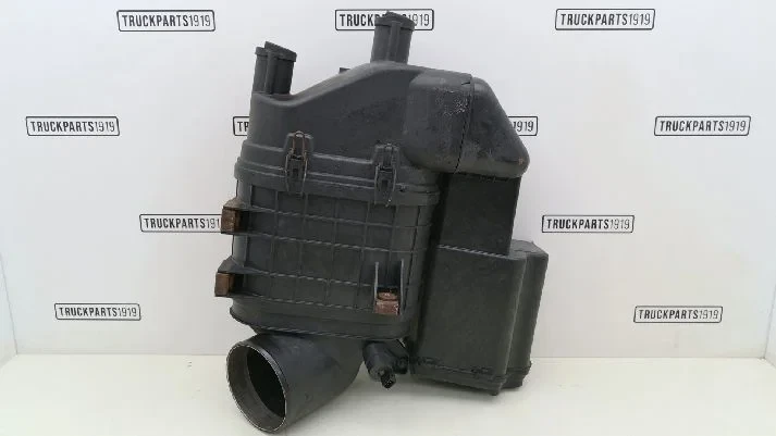 Iveco - Body & Chassis Parts Luchtfilterhuis Iveco Eurocarg imagem 1