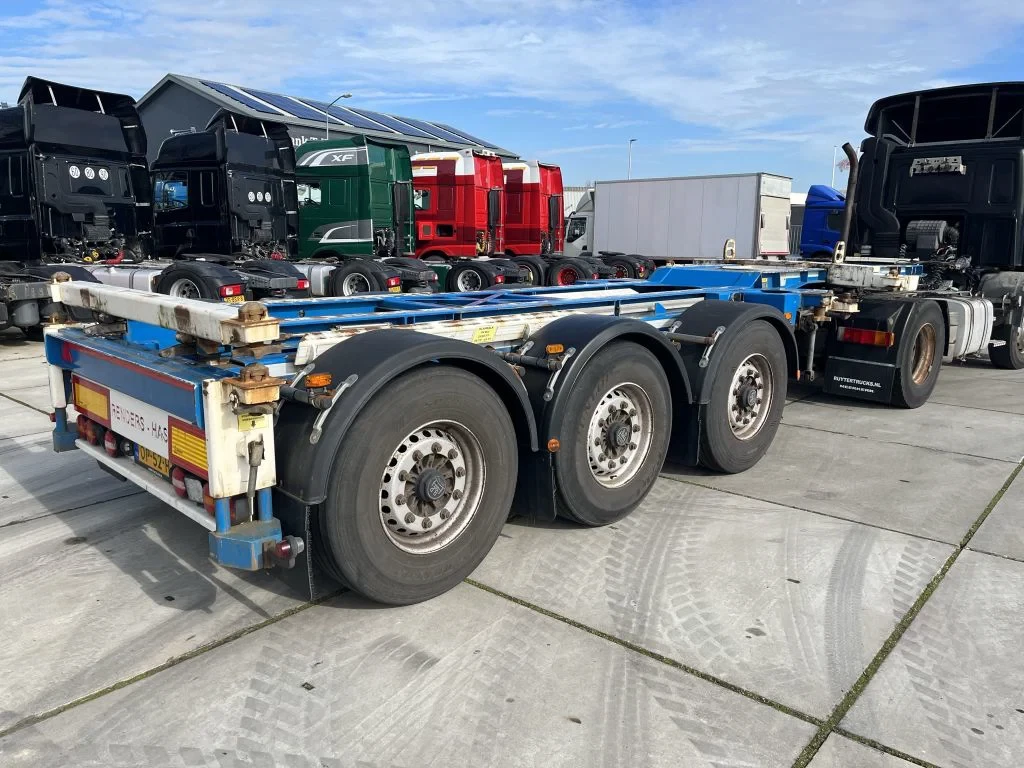 Renders 2016 - O4/DA 08 EURO 800 CONTAINERCHASSIS afbeelding 1