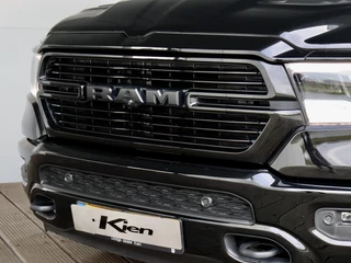 Dodge Ram 1500 2021 - 5.7 V8 4x4 Crew Cab Laramie obrazek 15