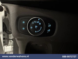 Ford Transit Custom 2020 - 2.0 TDCI L2H1 Euro6 Airco | Navigatie | Apple Carplay | Cruisecontrol | Stoelverwarming image 18
