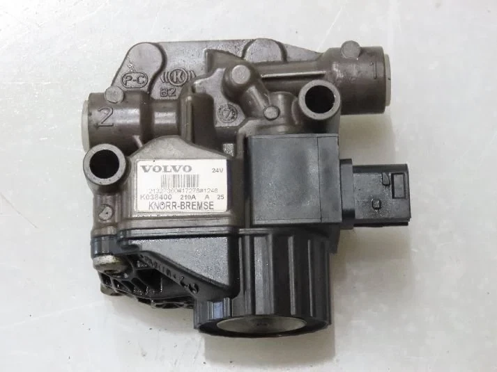 Volvo - 21327360 ABS magneetventiel afbeelding 1
