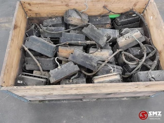 Renault N/A - Occ set 50 achterlichten links/rechts 24V Renault zdjecie 4