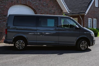 Volkswagen Transporter 2024 - 2.0 TDI L2H1 150 PK DUB/CAB afbeelding 2 miniatuur