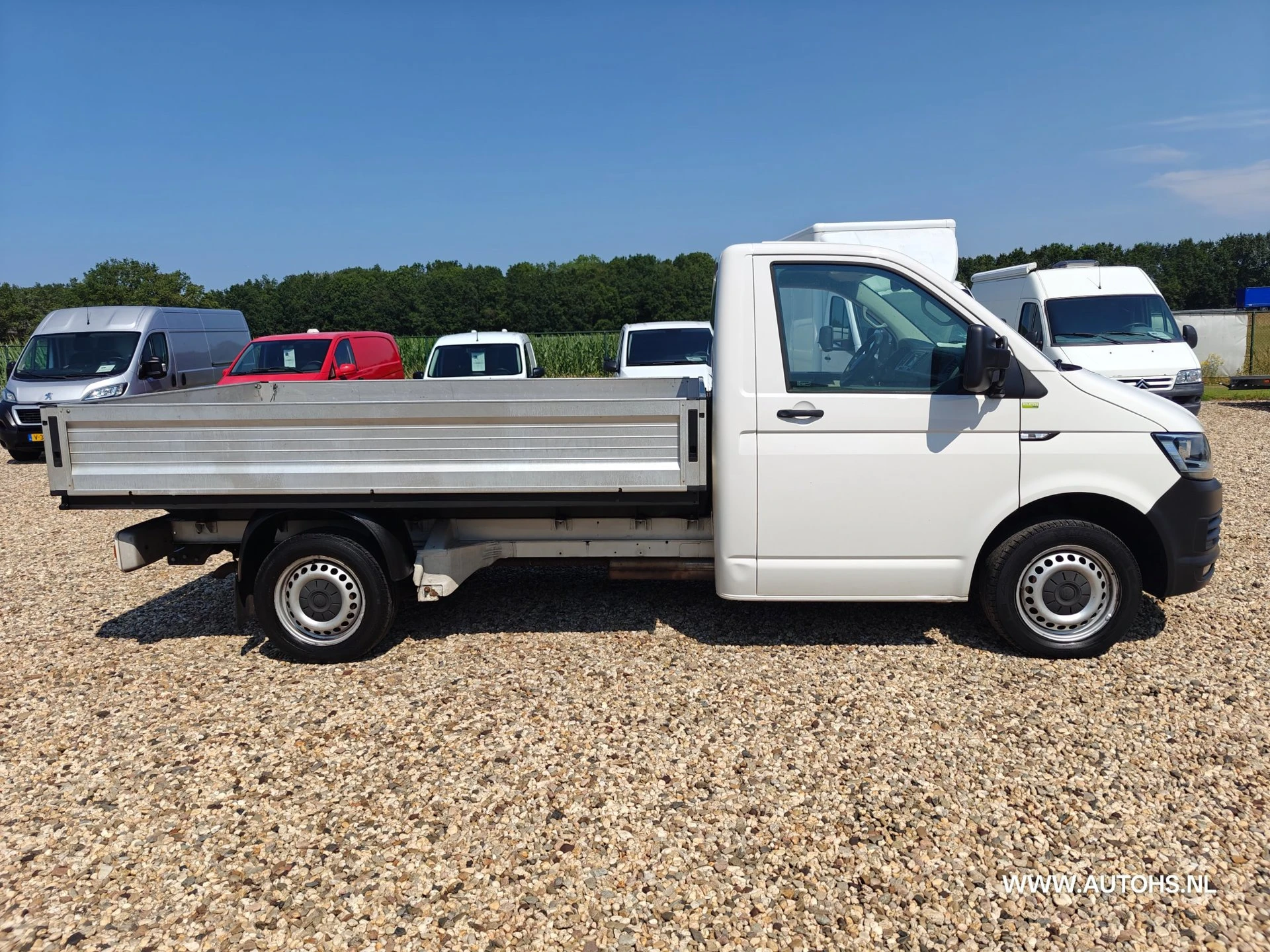 Volkswagen Transporter 2017 - 2.0 TDI L2H1 , EURO 6 , 150 PK , Airco , trekhaak, lengte bak 2.93 m. image 9