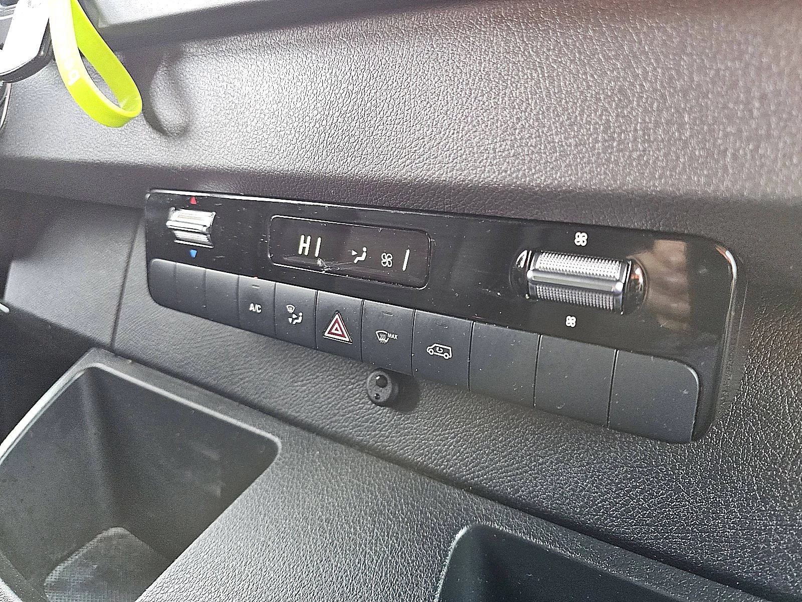 Mercedes-Benz Sprinter 2023 - 315 zdjęcie 10