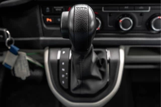 Volkswagen Transporter 2020 - T6 2.0 TDI L1H1 | 150 PK | Automaat | Carplay | Cruise | PDC | Trekhaak bild 21