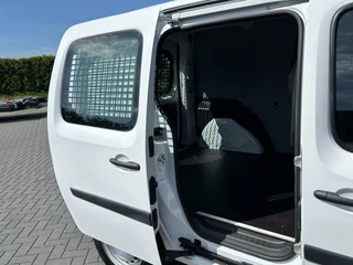 Renault Kangoo 2021 - 1.5 dCi E6 / L1H1 / 1e EIGENAAR / TREKHAAK / NAVI / CRUISE / AIRCO / ACHTERDEUREN MET RUIT image 8