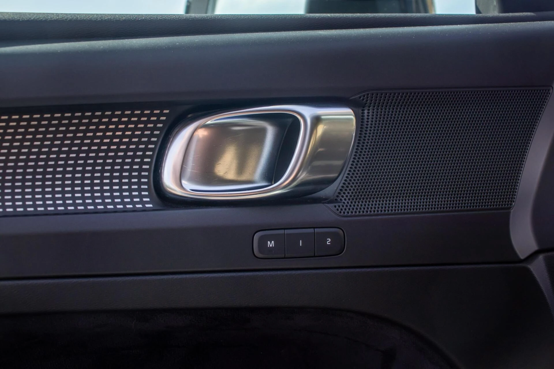 Volvo XC40 2019 - 2.0 T4 R-Design, Orig. NL, Pano, Leder, Keyless afbeelding 23