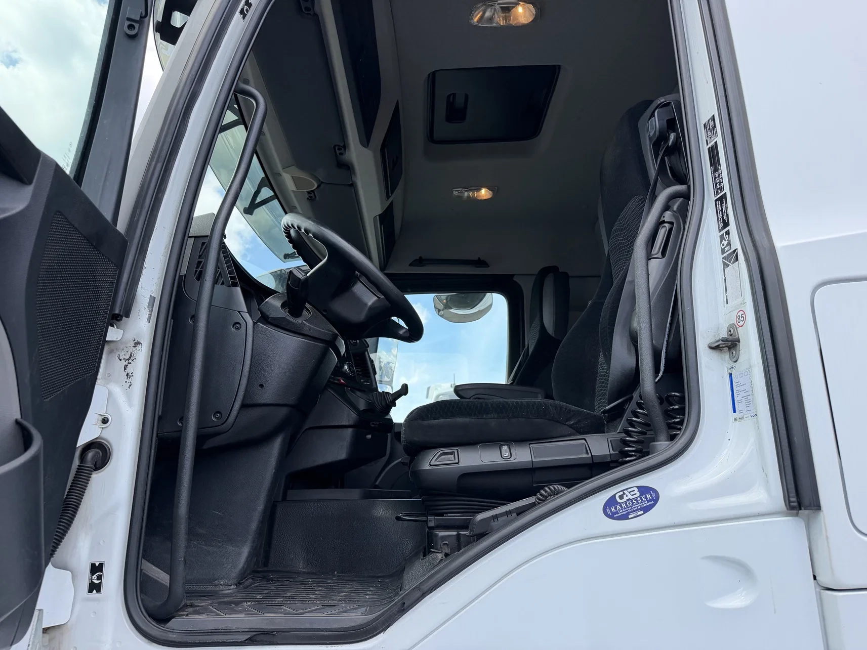 Mercedes-Benz Antos 1830 2016 - Euro 6 Koffer 910 CM afbeelding 5