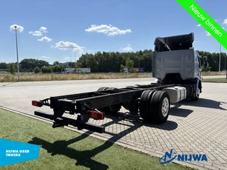 Volvo FE 320 4x2 Bladvering + Trekhaak 2008 afbeelding 3 miniatuur