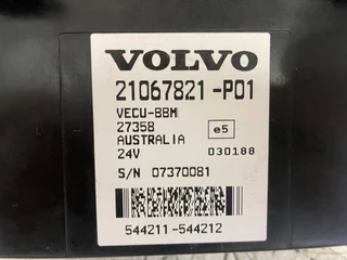 Volvo N/A - 21067821 VECU CONTROL UNIT bild 2