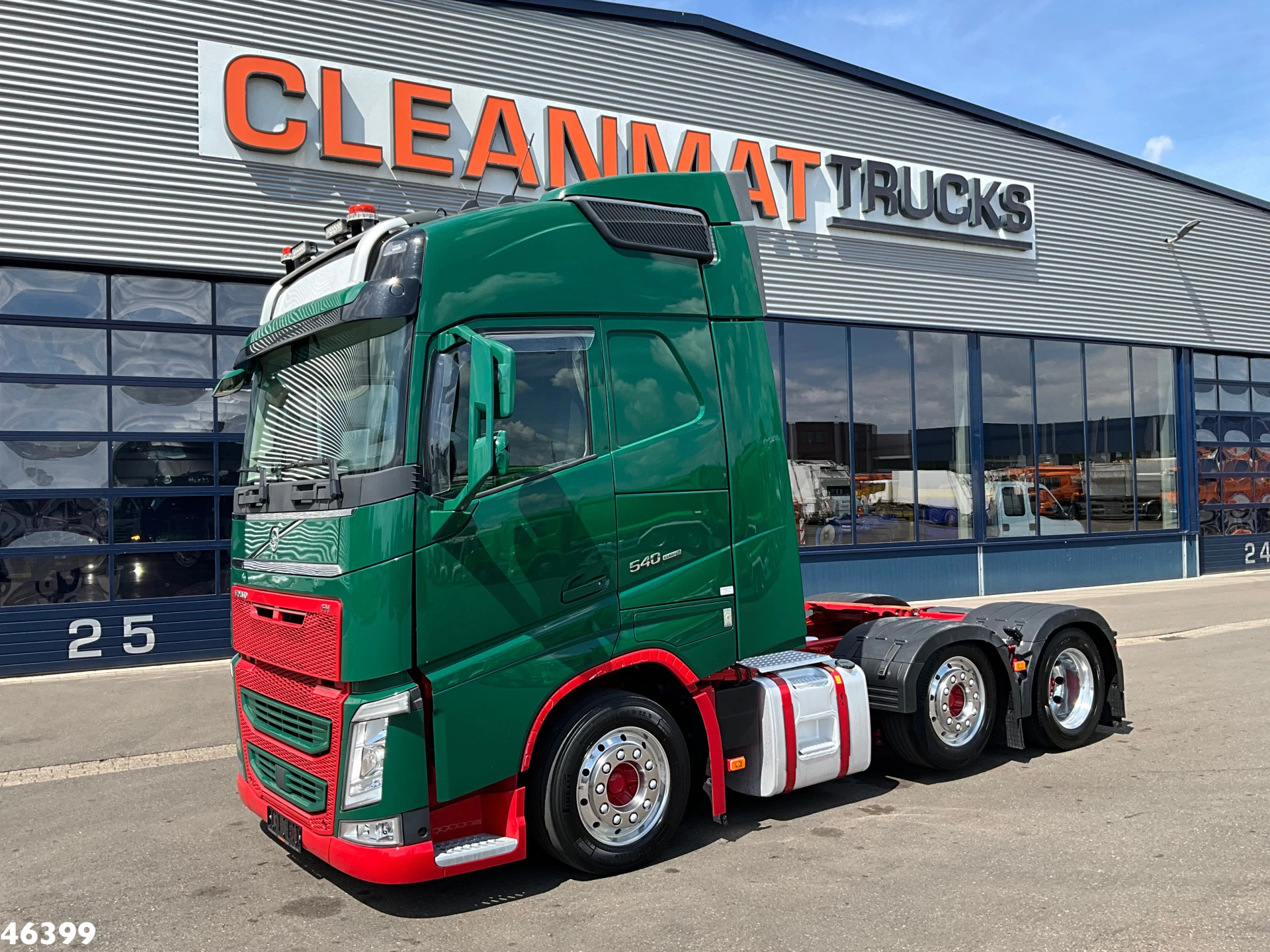 Volvo FH 2020 - 540 6x2 Retarder Just 341.230 km! image 2