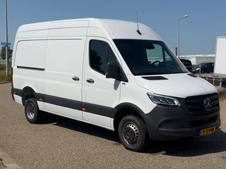 Mercedes-Benz Sprinter 2023 - 517CDI L2H2 Automaat Airco Cruisecontrol AppleCarplay Led/Xenon image 2