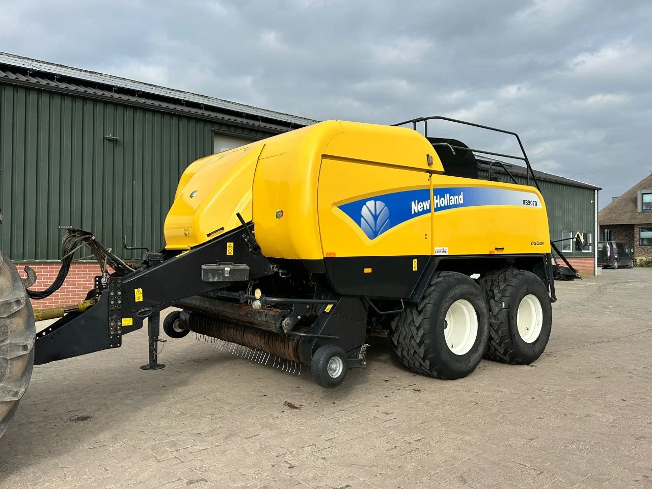New Holland BB9070 2009 - CropCutter afbeelding 1