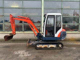 Kubota - KX 71-2 image 2 thumbnail