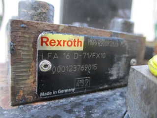 Rexroth - LFA 16D-71/FX10 REXROTH HYDRODRIVE POMP DAF XF 106 EURO 6 4X4 afbeelding 3 miniatuur