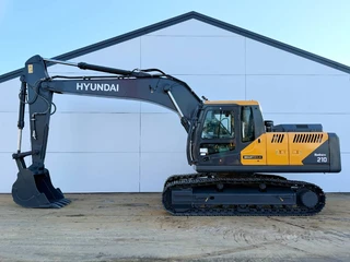 Hyundai 2026 - R210 *2026 Model* NEW / UNUSED te koop