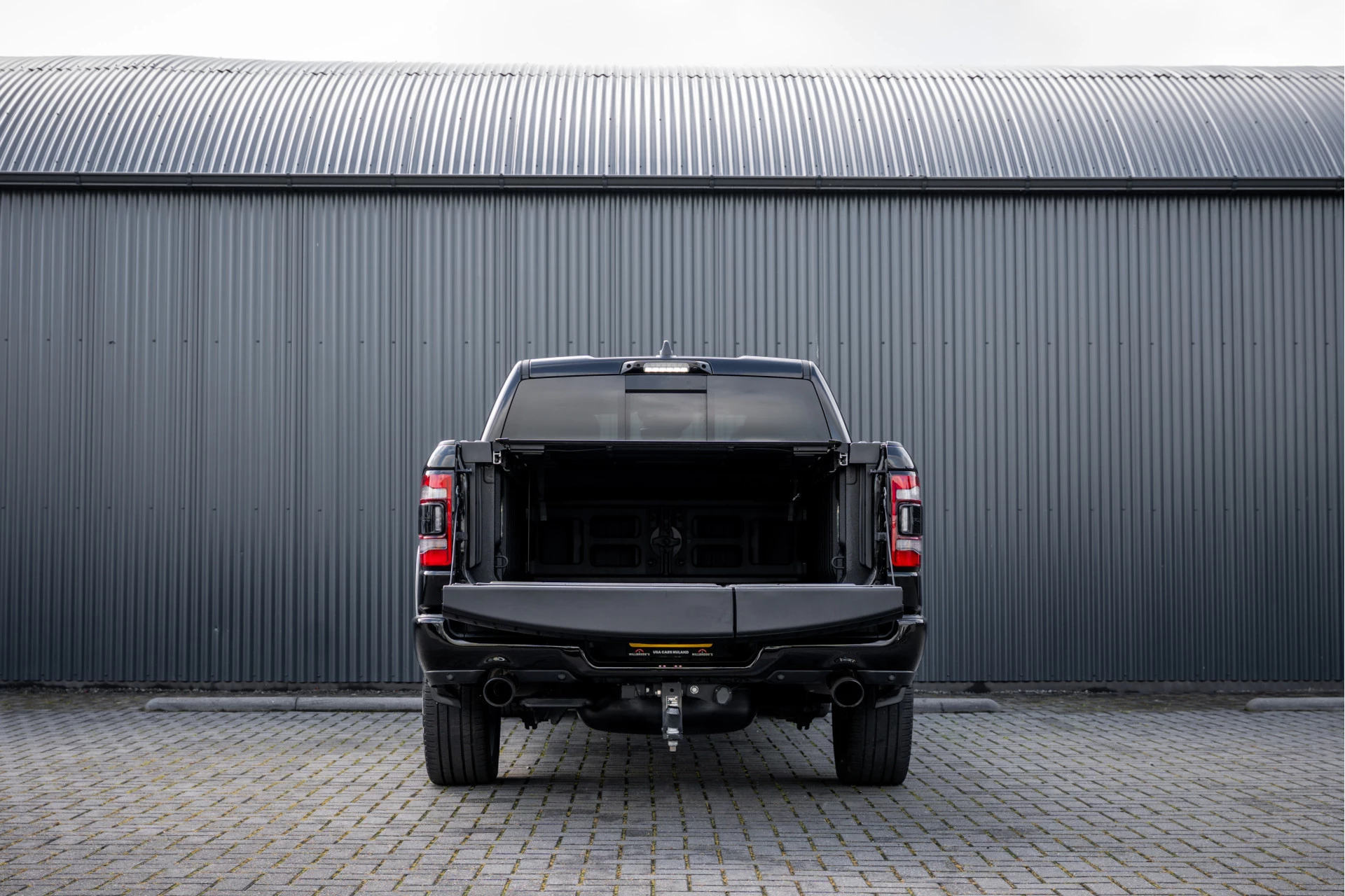 Dodge Ram 1500 2024 - 1500 LIMITED 5.7L V8 | 1e Eigenaar | Head up | Luchtvering | Rambox | Split Tailgate | Pano | Harman / Kardon zdjęcie 9