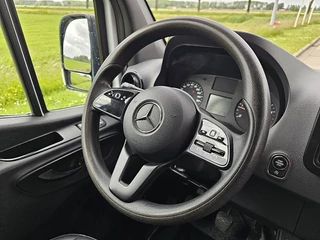 Mercedes-Benz Sprinter 2021 - 317 obrazek 10