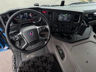 Scania P 2020 - P450 6X2 EURO 6 NGS 2500 KG ZEPRO LOAD LIFT изображение 19