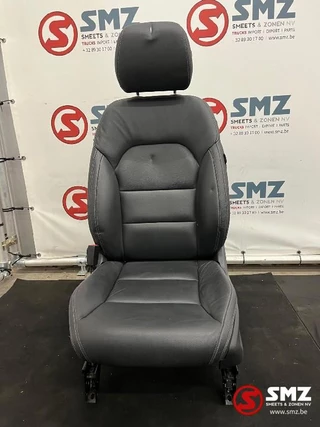 Mercedes-Benz N/A - Occ set interieur met zetels W246 Mercedes image 10