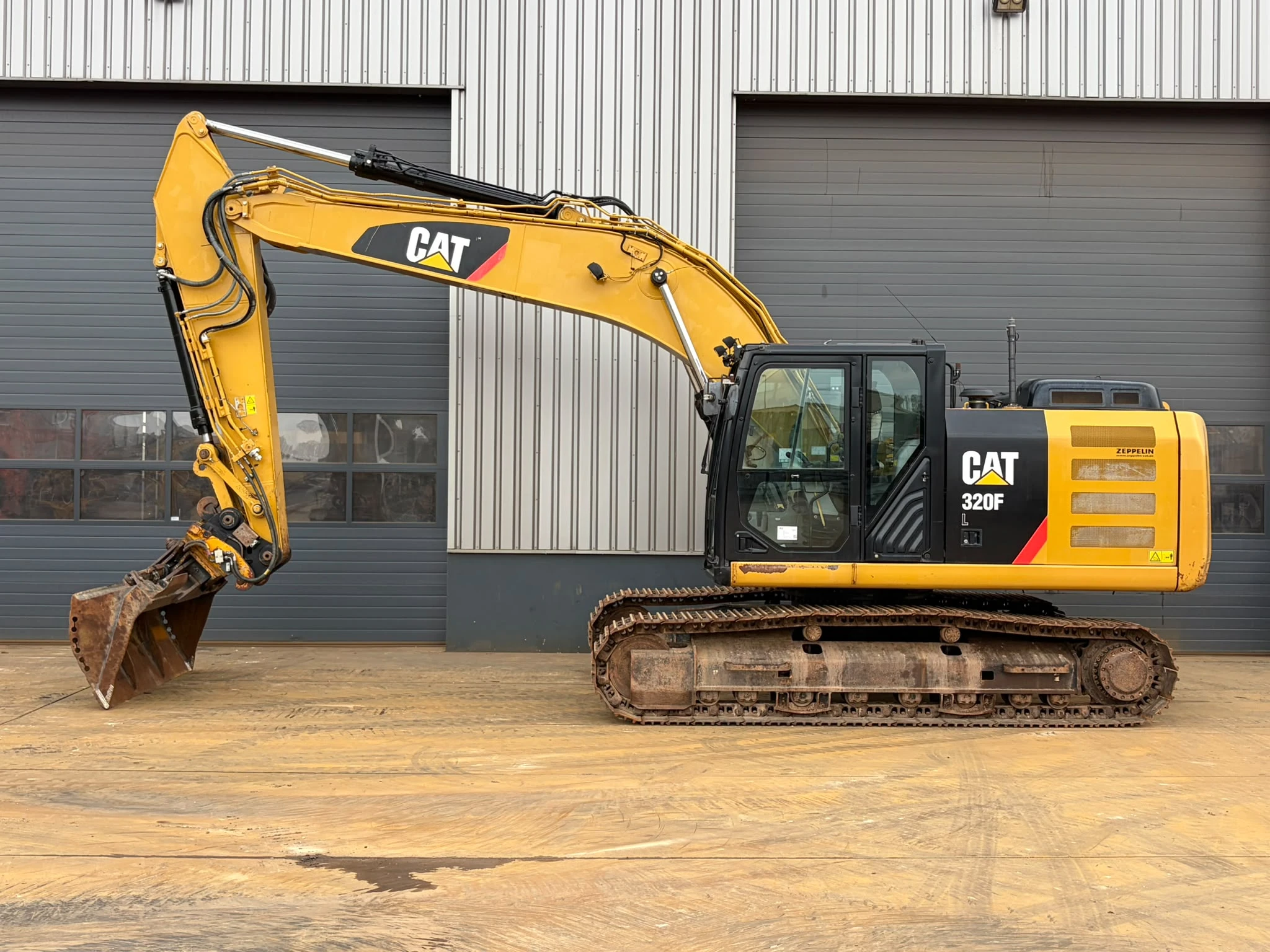 Caterpillar 320FL 2017 afbeelding 1