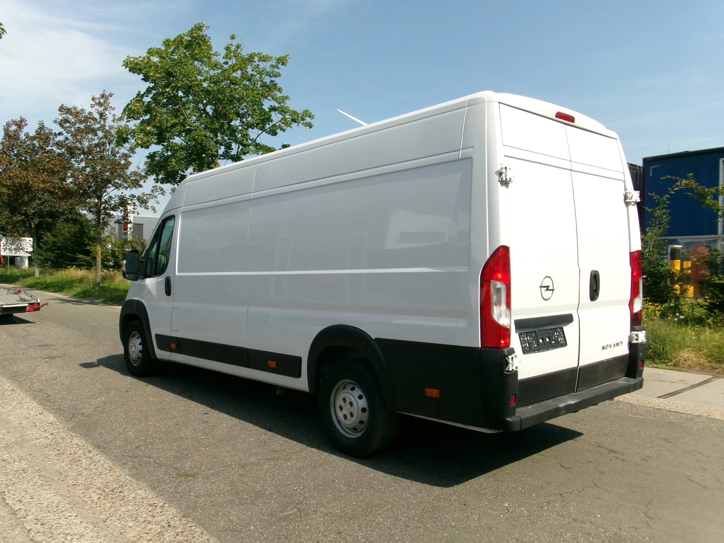 Opel Movano 2022 - L2H2 2.2LTR immagine 8