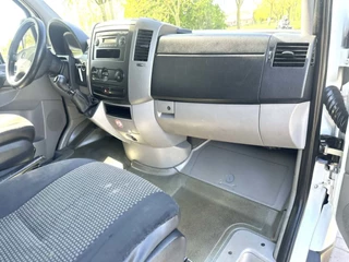 Mercedes-Benz Sprinter 2007 - 311 2.2 CDI 366 DC 7 Persoons Youngtimer obrazek 33